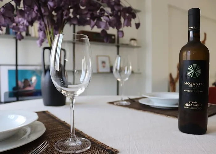 Upper Side Koum-kapi 하니아